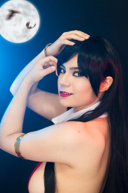 Juka Crasoves - Vampirella (3)