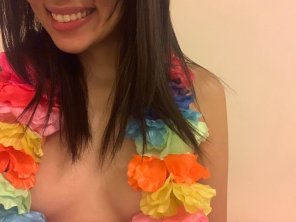 zdjęcie amatorskie Getting leid puts a smile on my [f]ace ðŸŒº