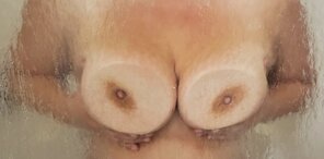 photo amateur [OC][image] Titty Tuesday!