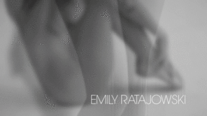 Emily Ratajkowski - 
