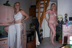 amateur pic dress undress (285)