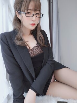 amateur-Foto Baiyin811 (白银81) - 黑西服 (105)