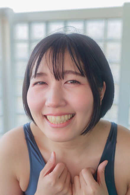 Thong-Leotard_125b0f9e57391924a6f