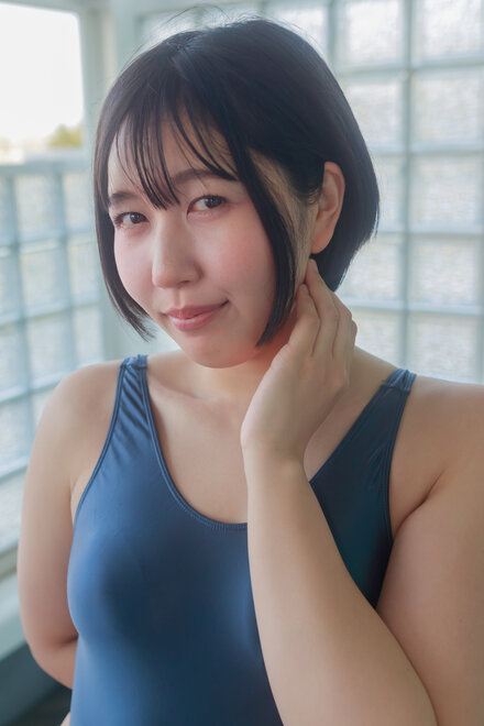 Thong-Leotard_127c431ea6418a54f84