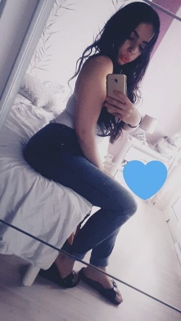 Big Boobs Hijab imene (25)