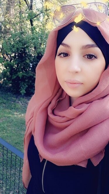 Big Boobs Hijab imene (31)