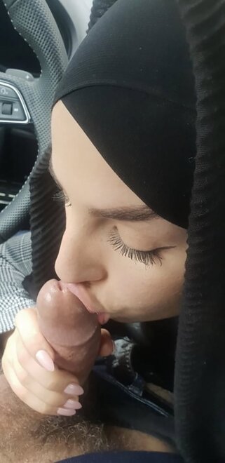 Big Boobs Hijab imene (85)