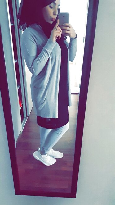 Big Boobs Hijab imene (105)