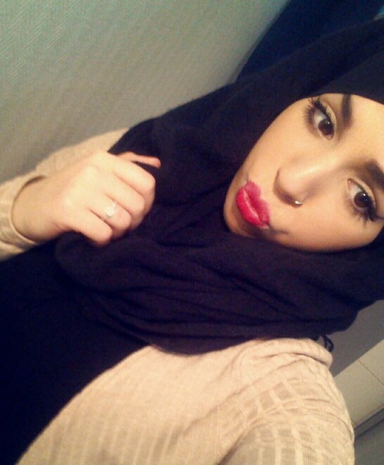 Big Boobs Hijab imene (106)