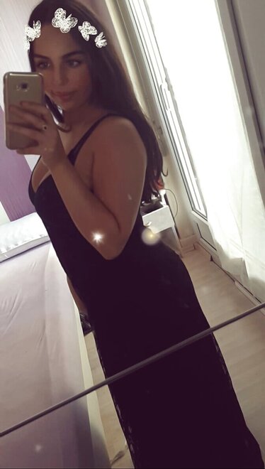 Big Boobs Hijab imene (29)