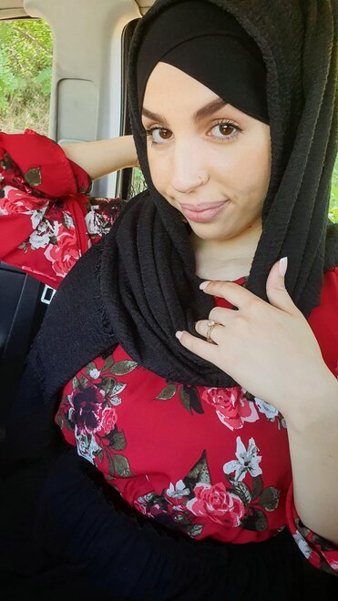 Big Boobs Hijab imene (194)