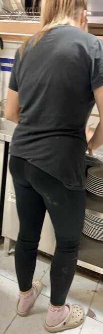 17284247-img-7239_296x1000