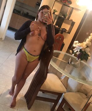 photo amateur A horny outfit to enjoy in the house ðŸ™ˆ