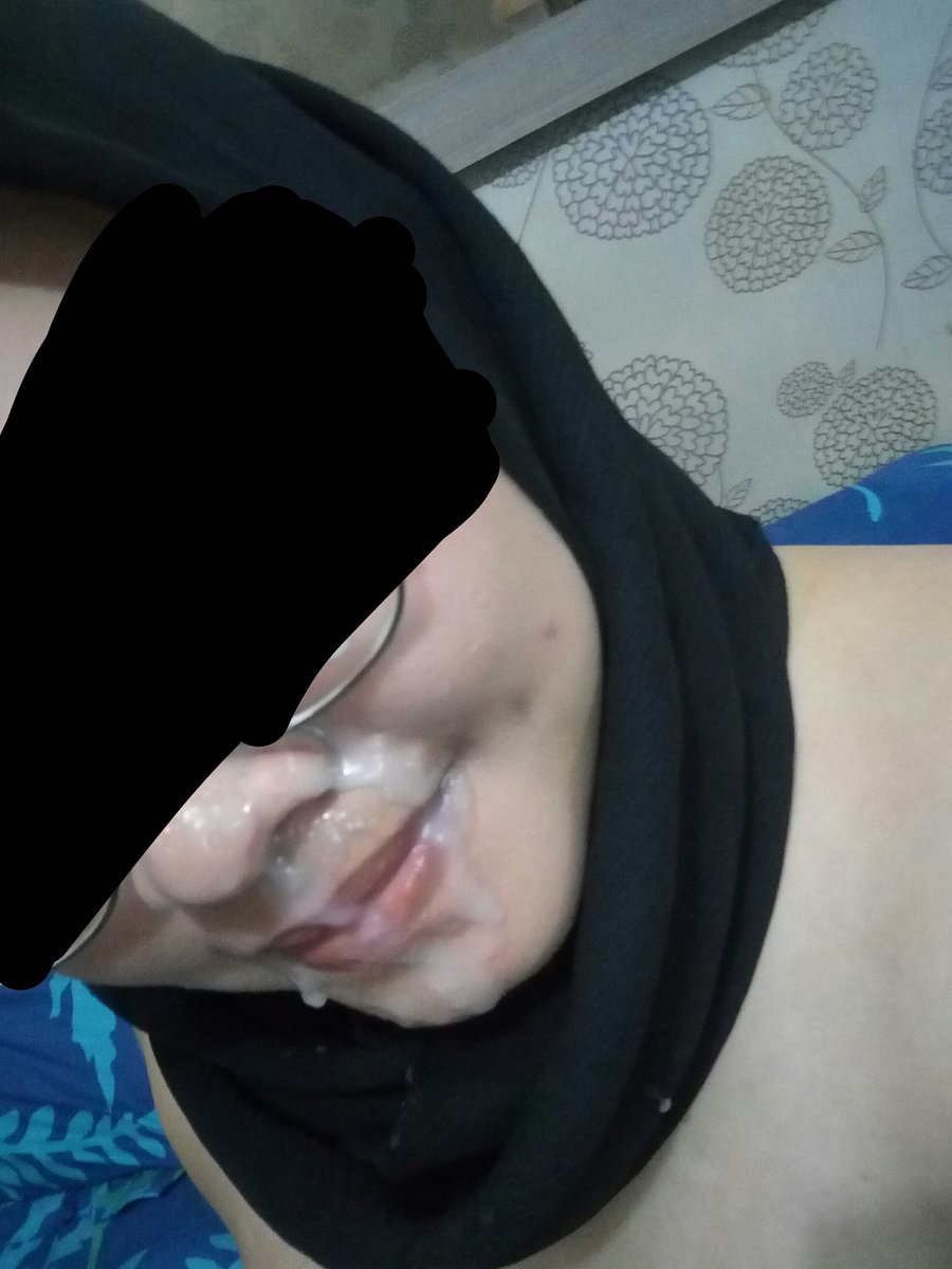 My hijab slut - Dwno3xMUwAAFRV1 Porn picture image