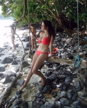 foto amatoriale Beauty Bikini Leg Jungle 