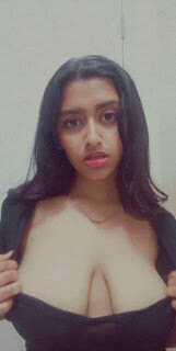 foto amatoriale Indian Girl With Heavy Knockers0062