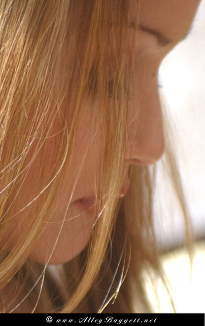 14183_Powder0018_122_504lo