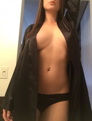 amateur pic I've recently come to terms with the fact that I want to be [f]illed up by three men at once.