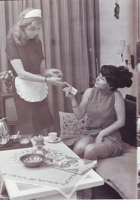 two Ladies Nr 01_05