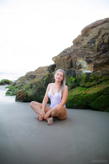 Sheer Pleasure 0465-topaz-sharpen-faceai