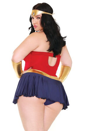 Beautiful Thick Model in Wonder Woman Costume