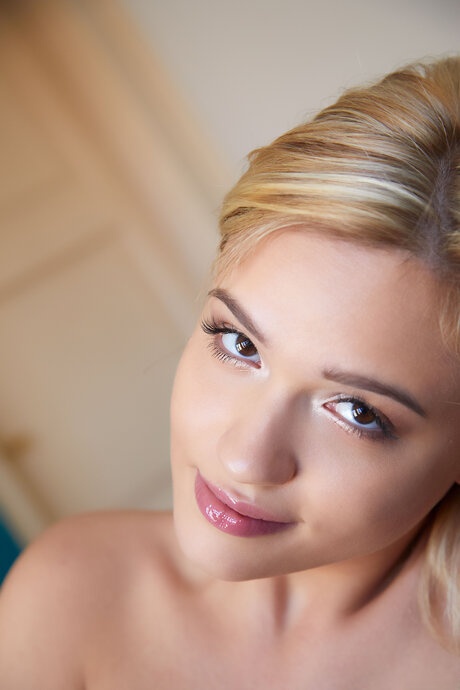 amateur photo 15770597_040_78e1