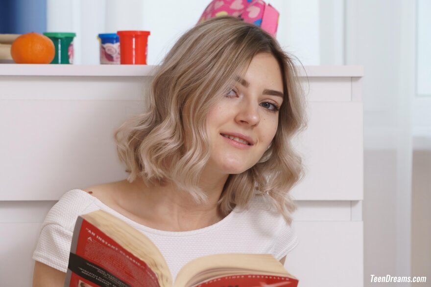 enlarge-polo_7474 - TeenDreams Eva Elfie - Sexy Schoolgirl Outfit - x139 - 6000px (4 - 0025 - 0025-enlarge