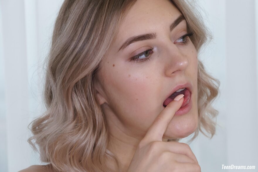 enlarge-polo_7474 - TeenDreams Eva Elfie - Sexy Schoolgirl Outfit - x139 - 6000px (4 - 0054 - 0054-enlarge