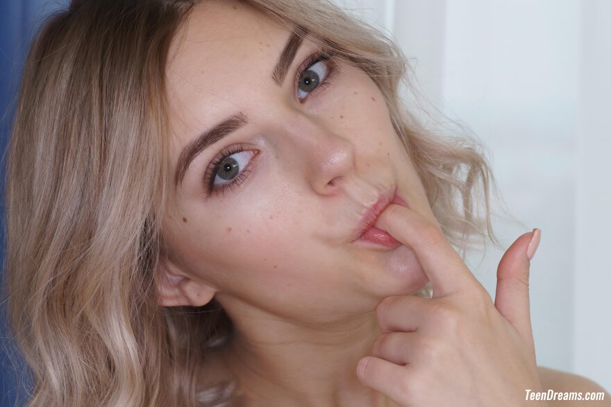 enlarge-polo_7474 - TeenDreams Eva Elfie - Sexy Schoolgirl Outfit - x139 - 6000px (4 - 0099 - 0099-enlarge