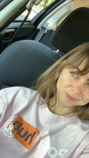 amateur photo Riley Reid OnlyFans 0957