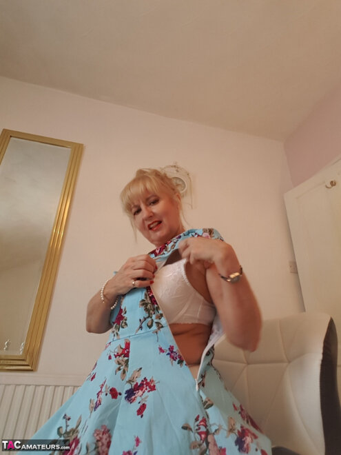 bautifulmatures (1243)