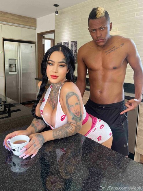 de9fbef28b57c3ecb4e8b4d4145b17cb