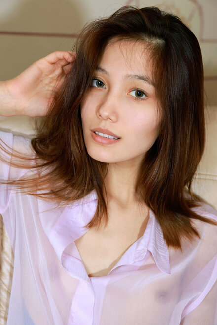 Anna Aki (40)