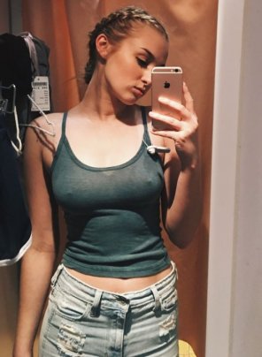 amateurfoto PictureCold Changing Room