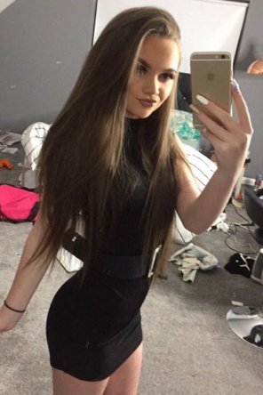 Teen from tinder. Hopefully sheâ€™s as tight as she looks