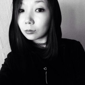 foto amatoriale 18 F, russian-asian, black and white experiment