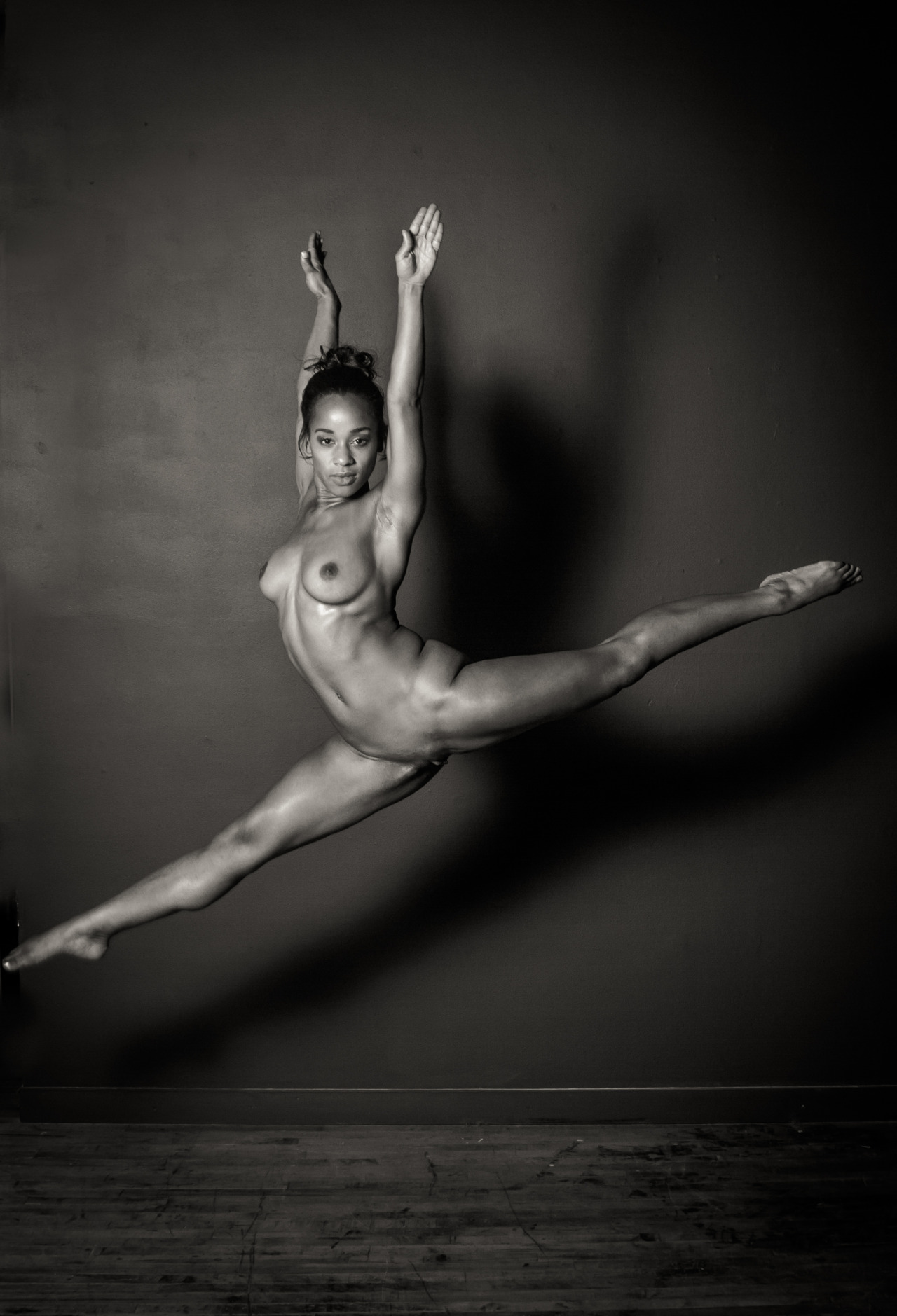Flexible Gymnast Nude