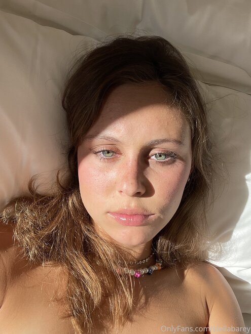 759c2744-a3e8-439c-80a1-69f2df11801f