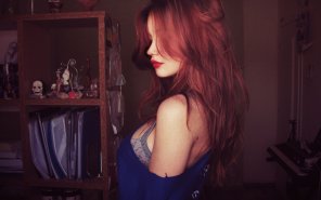 amateur photo Luscious red lips