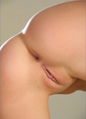 foto amateur Shaved and flawless