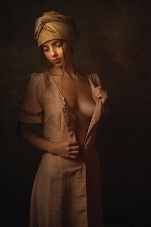 amateur pic Moody by Evgeny Loza