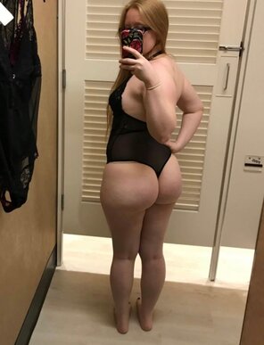 amateur pic red head big white ass