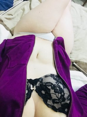 photo amateur Just lazing about before bed :D