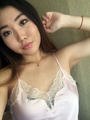 アマチュア写真 18 y.o. Asian Hottie