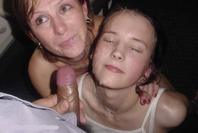 Porn girl on mom MOM &