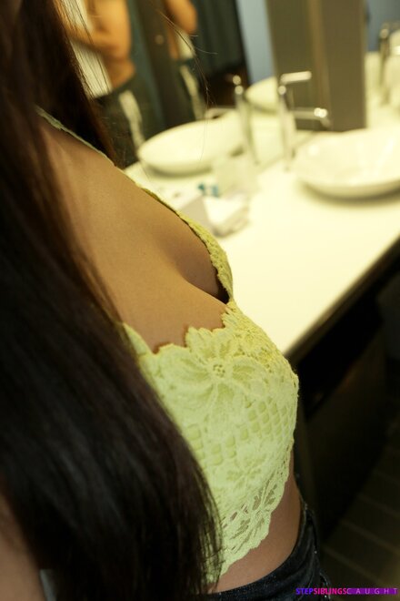 action_sister_fucks_and_sucks_021