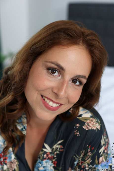 amateur photo 33842566_003_b1b4