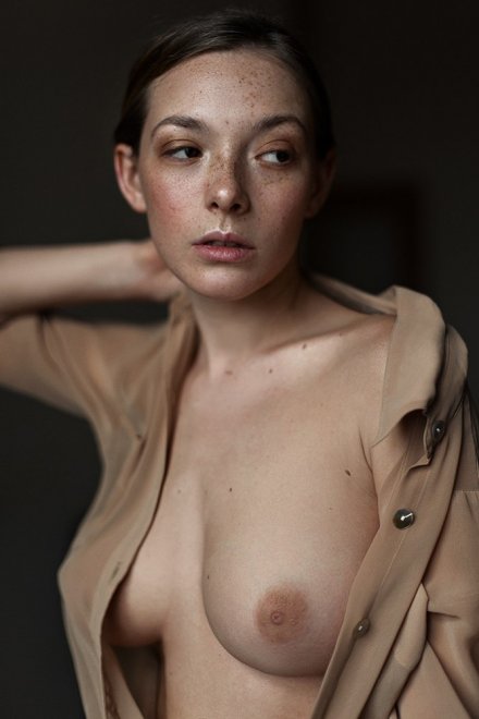 Olga Kobzar nude