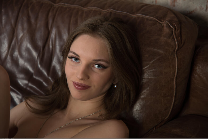 domai_vialika-five_vialika_substantial_0012