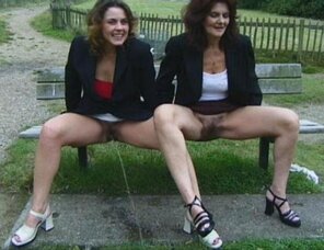 photo amateur M_and_D_real_mother_and_jailbait_daughter_naked_showing_vaginas_daughter_peeing_1_